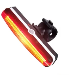 Merkloos LED Fiets Achterlicht USB Oplaadbare - Marktleider 110 Lumen Helderheid - IP65 Waterbestendig - Supersnel Installatie - Horizontaal Of Verticaal - Voor Zadel, Zadelpen Of Helm