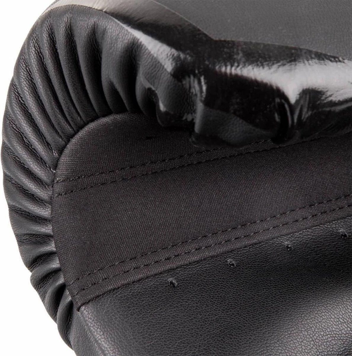 Venum Challenger 3.0 Kickbokshandschoenen - Zwart - 16 Oz 5 Venum Challenger 3.0 Kickbokshandschoenen - Zwart - 16 Oz - Afbeelding 5