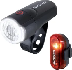 Sigma Sport AURA 30 Fietsverlichting Set - Led Koplamp 30 Lux - CURVE Achterlicht - Inclusief Batterijen