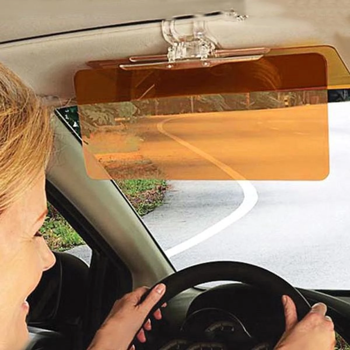 Dag- En Nachtscherm - HD Vision Auto Zonneklep - Helder Zicht - Zonder Glinsteringen 2 Dag- En Nachtscherm - HD Vision Auto Zonneklep - Helder Zicht - Zonder Glinsteringen - Afbeelding 2