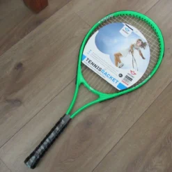 ALUMINIUM TENNISRACKET 25/" WITH TWO TENNISBALLS - GREEN -Merkloos Verkoop 1200x1200 1126