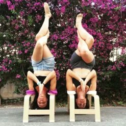 Merkloos Decopatent® Yoga Stoel - Bamboe Inversie Stoel - Wit Kussen - Meditatie Bankje - Hoofdstand Bankje - Yoga Kruk - Yoga Oefening Trainer - Yogastoel - Handstand Trainer - Omgekeerde Kruk / Stoel -Merkloos Verkoop 1200x1200 1191