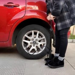 Matzwarte Fietspomp Met Drukmeter én Extra Ventielen - Multifunctioneel Mondstuk – Schrader En Presta – Aluminium Lichtgewicht Vloerpomp – Ballenpomp/ Scooterpomp/ Autobandenpomp -Merkloos Verkoop 1200x1200 2313