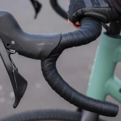 BBB Cycling SpeedRibbon Stuurtape - MicroFiber - Stuurlint Racefiets - Met Ventilatie - Zwart - 2 Rollen - BHT-12 -Merkloos Verkoop 1200x1200 2502