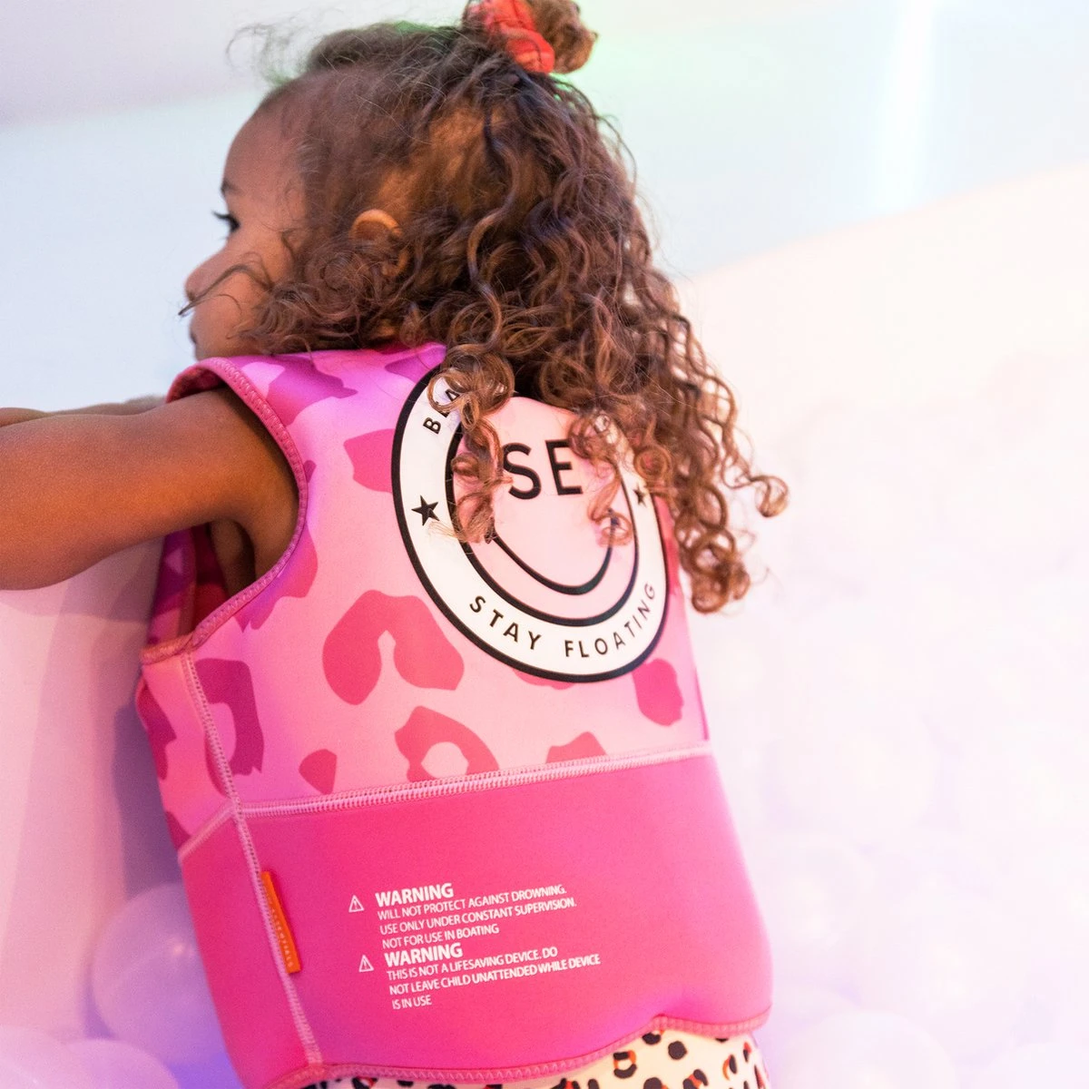 Swim Essentials Zwemvest Kind - Roze Panterprint - 18-30 Kg - 4-6 Jaar 7 Swim Essentials Zwemvest Kind - Roze Panterprint - 18-30 Kg - 4-6 Jaar - Afbeelding 7