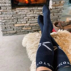 STOX Energy Socks - Skisokken Voor Mannen - Premium Compressiesokken - Ski Sokken Van Merinowol - Geen Koude Voeten - Geen Kramp - Snowboard Sokken -Merkloos Verkoop 1200x1200 902