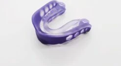 RSB Sports | Kickboks Bitje - Gebitsbeschermer Kleur Paars En Opbergdoosje - Vechtsport-boksen-kickboksen-hockey-rugby En Alle Andere Sporten -Merkloos Verkoop 1200x649 2