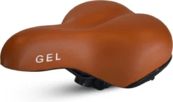 Fietszadel Karamel Bruin Smooth, Stijlvol En Comfortabel Zadel Voor Veel Fietsplezier By PS -Merkloos Verkoop 1200x709 2