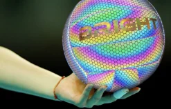 The BRIGHT Lichtgevende Volleybal | Reflecterend | Holografisch | Glow In The Dark | Kinderen En Volwassenen | Unisex | Wit/Zwart/Roze/Blauw/Geel | Maat 5 -Merkloos Verkoop 1200x768
