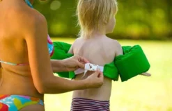 Sevylor Zwemvest - Puddle Jumper Deluxe - Watermeloen Design - 15 - 30 Kg -Merkloos Verkoop 1200x777