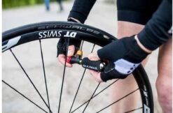 Trivio - CO2 Adapter + CO2 Patroon 16 Gram + Neoprene Huls 6 Trivio - CO2 Adapter + CO2 Patroon 16 Gram + Neoprene Huls -Merkloos Verkoop 1200x787 4