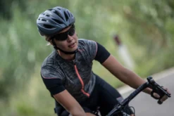 Rogelli Ferox - Fietshelm - Unisex -Merkloos Verkoop 1200x800 104