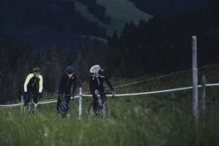 Rogelli Caluso 2.0 - Fietsshirt Lange Mouwen - Heren - Maat L - Zwart, Fluor 7 Rogelli Caluso 2.0 - Fietsshirt Lange Mouwen - Heren - Maat L - Zwart, Fluor -Merkloos Verkoop 1200x800 205