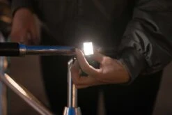 AXA Niteline 11 LED Fietsverlichting - Fietslampjes Voor En Achter - Batterij 8 AXA Niteline 11 LED Fietsverlichting - Fietslampjes Voor En Achter - Batterij -Merkloos Verkoop 1200x800 279