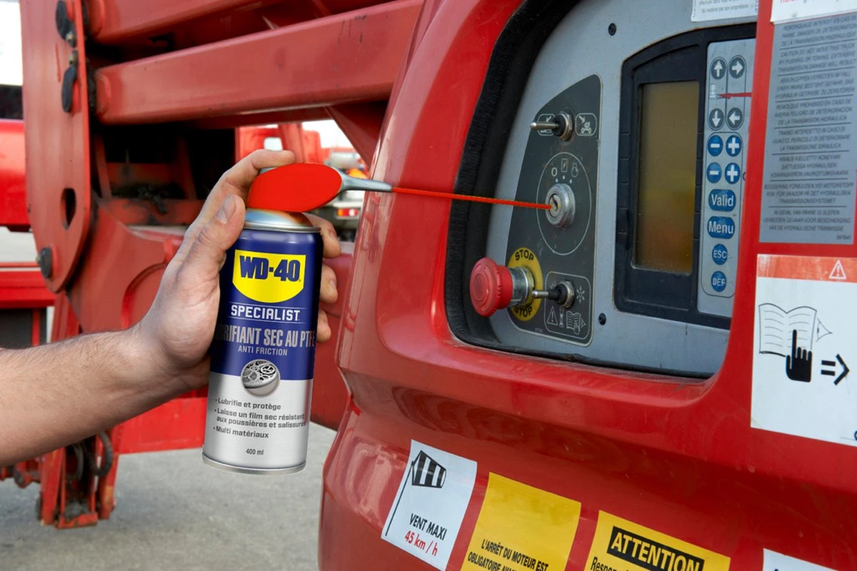 WD-40 Specialist® Droogsmeerspray Met PTFE - 400ml - Teflon Spray - Smeermiddel - Beschermt Effectief Tegen Dagelijkse Slijtage 3 WD-40 Specialist® Droogsmeerspray Met PTFE - 400ml - Teflon Spray - Smeermiddel - Beschermt Effectief Tegen Dagelijkse Slijtage - Afbeelding 3