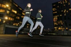 Tunturi Hardloop Verlichting Vest - Borstlamp - Verstelbaar - Hardloopvest - Reflecterend - Veiligheidsvesje - Led -Merkloos Verkoop 1200x800 58