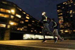 Tunturi Hardloop Verlichting Vest - Borstlamp - Verstelbaar - Hardloopvest - Reflecterend - Veiligheidsvesje - Led -Merkloos Verkoop 1200x800 59