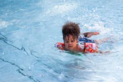 Sevylor Zwemvest - Puddle Jumper Deluxe - Papegaai Design - 15 - 30 Kg -Merkloos Verkoop 1200x802 1