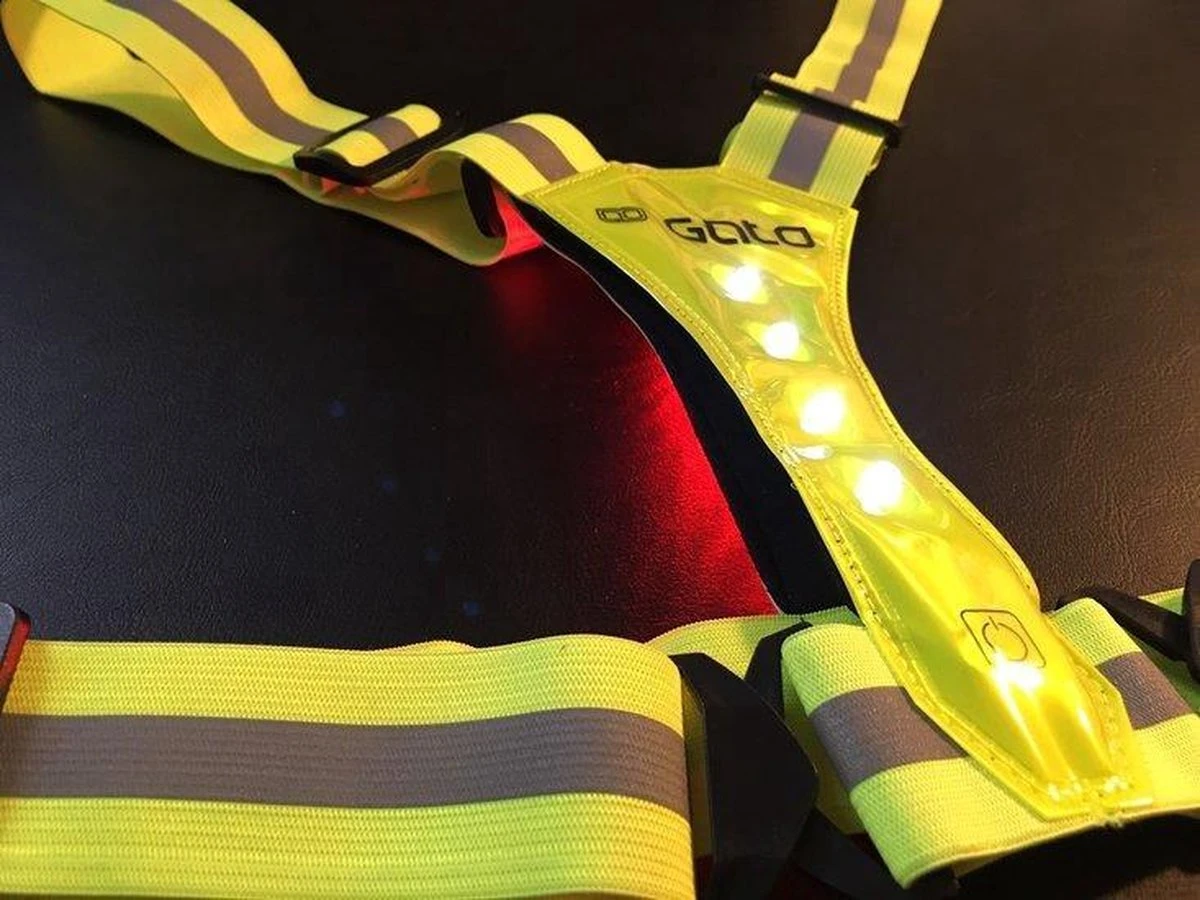 Gato Sports Led Safer Sport Vest - Hardloop Verlichting - Neon Yellow 3 Gato Sports Led Safer Sport Vest - Hardloop Verlichting - Neon Yellow - Afbeelding 3