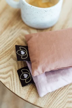 Oogkussen Lavendel Oudroze Eco - Lotus -Merkloos Verkoop 798x1200 4