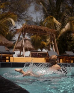 Piikaboo Puddle Jumper Zwemvest Zebra - 2-6 Jaar - 15-30 Kg -Merkloos Verkoop 959x1200 1